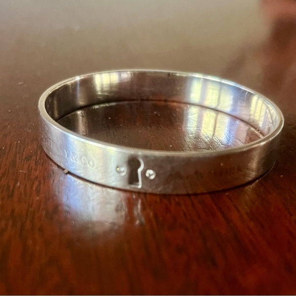 Tiffany & Co. Diamond Locks Keyhole Bangle Sterling Silver 0.02 CTW - Picture 2 of 8